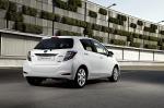 Toyota Yaris Hybrid 2012 года